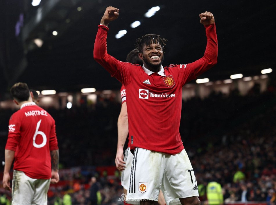 地赛季中 地赛季中